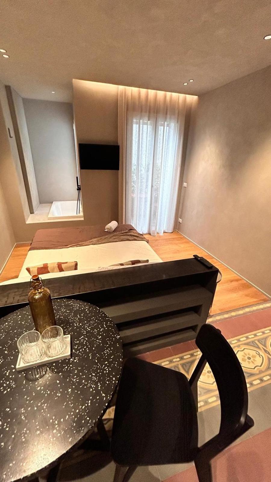 Berht - Appartamenti Al Centro Di Catánia Buitenkant foto